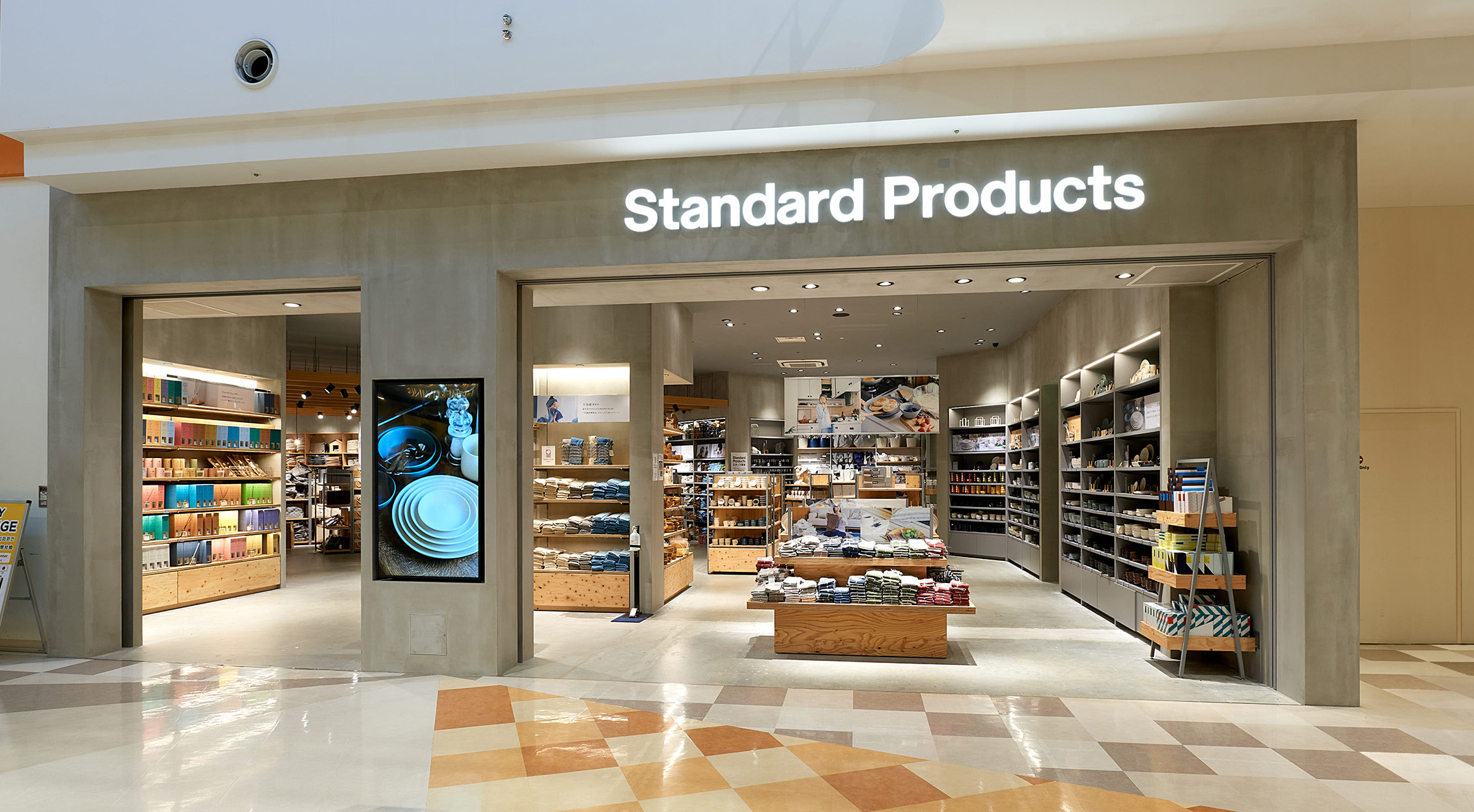 Standard Products ららぽーとEXPOCITY店
