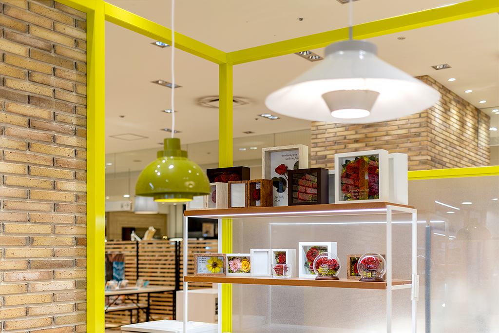 プリザーブドフラワー専門店 Spun