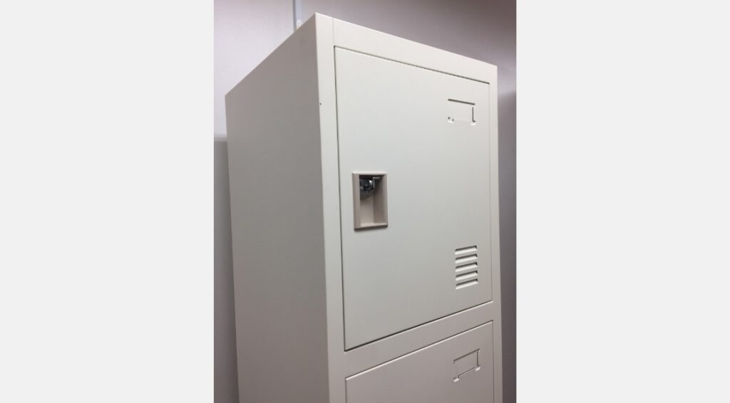 南京錠ロッカー